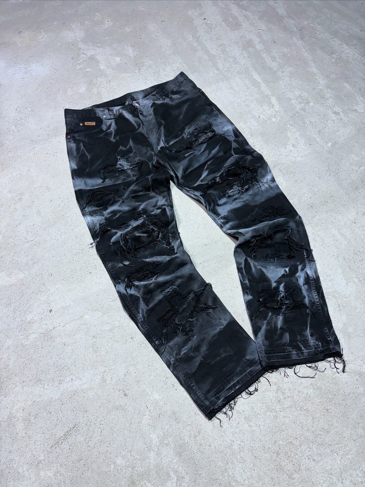 ripped/painted jeans CZARNE