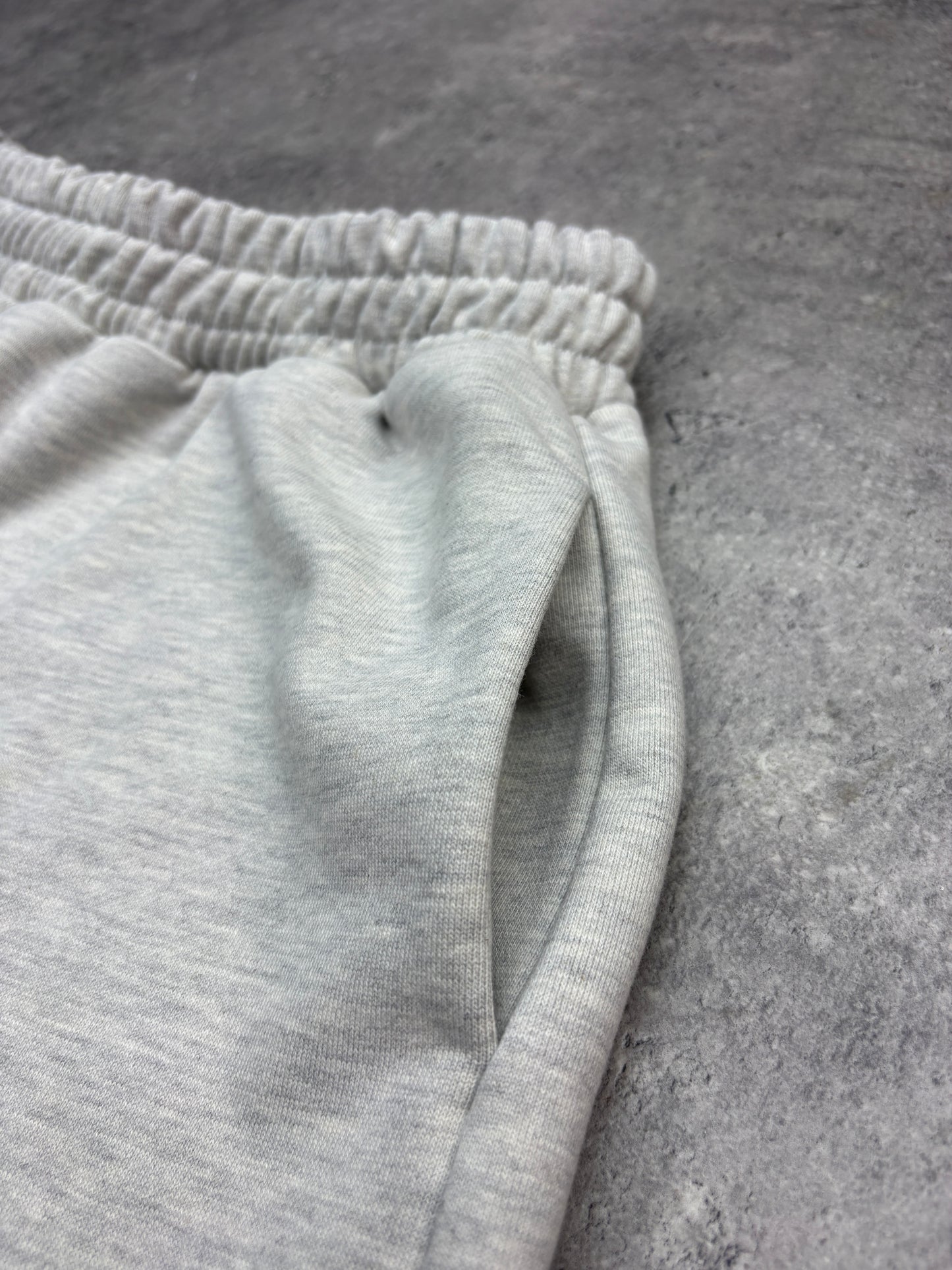 Spodenki minimalist szare