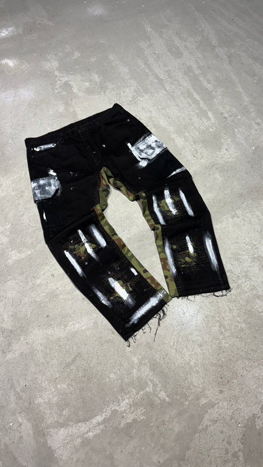 ripped/moro jeans